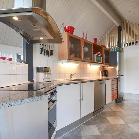 بيت للعطل 3 Bedroom Lovely Home In Glesborg