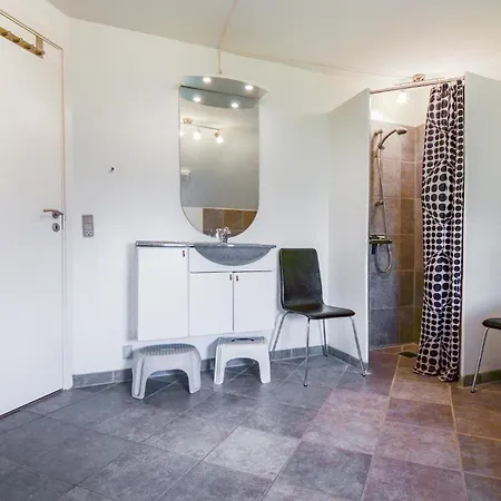 3 Bedroom Lovely Home In Glesborg