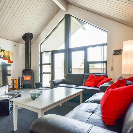 بيت للعطل 3 Bedroom Lovely Home In Glesborg